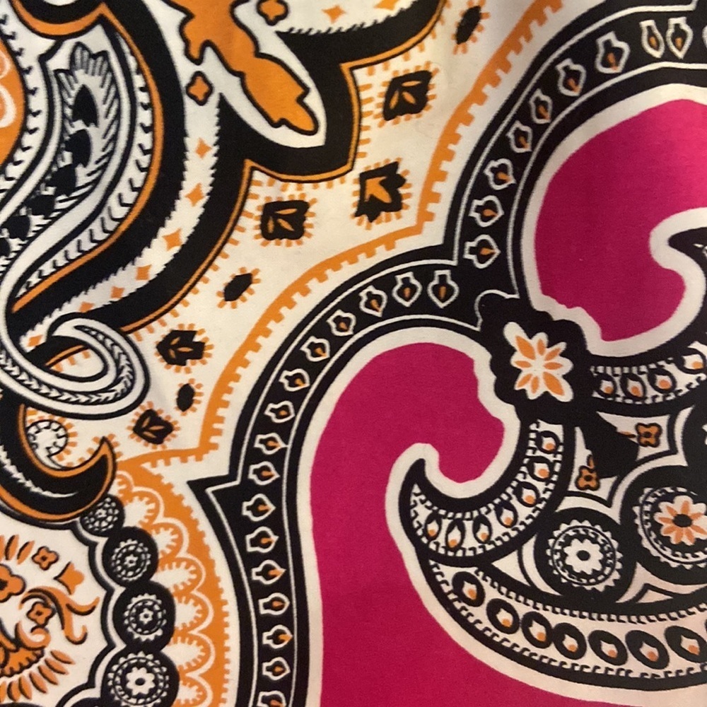 NWOT Vibrant printed dress for any occasion - Picture 4 of 4